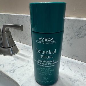 Aveda bond building